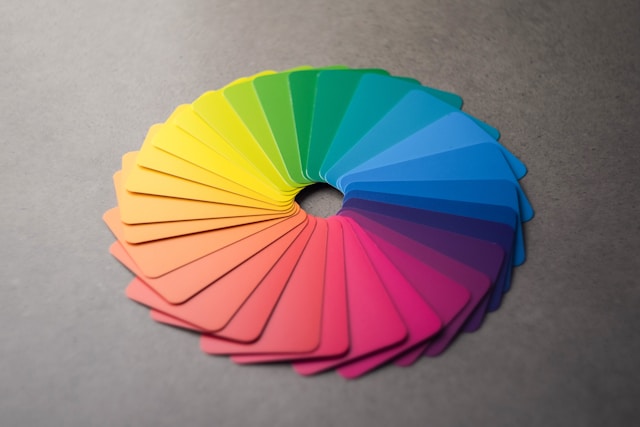 A photo of colors}}
