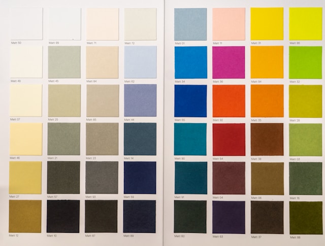 A photo of colors}}