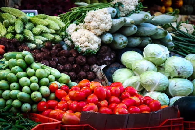 A photo of vegetables}}